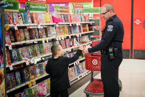 OUPD taking part in Shop with a Hero program