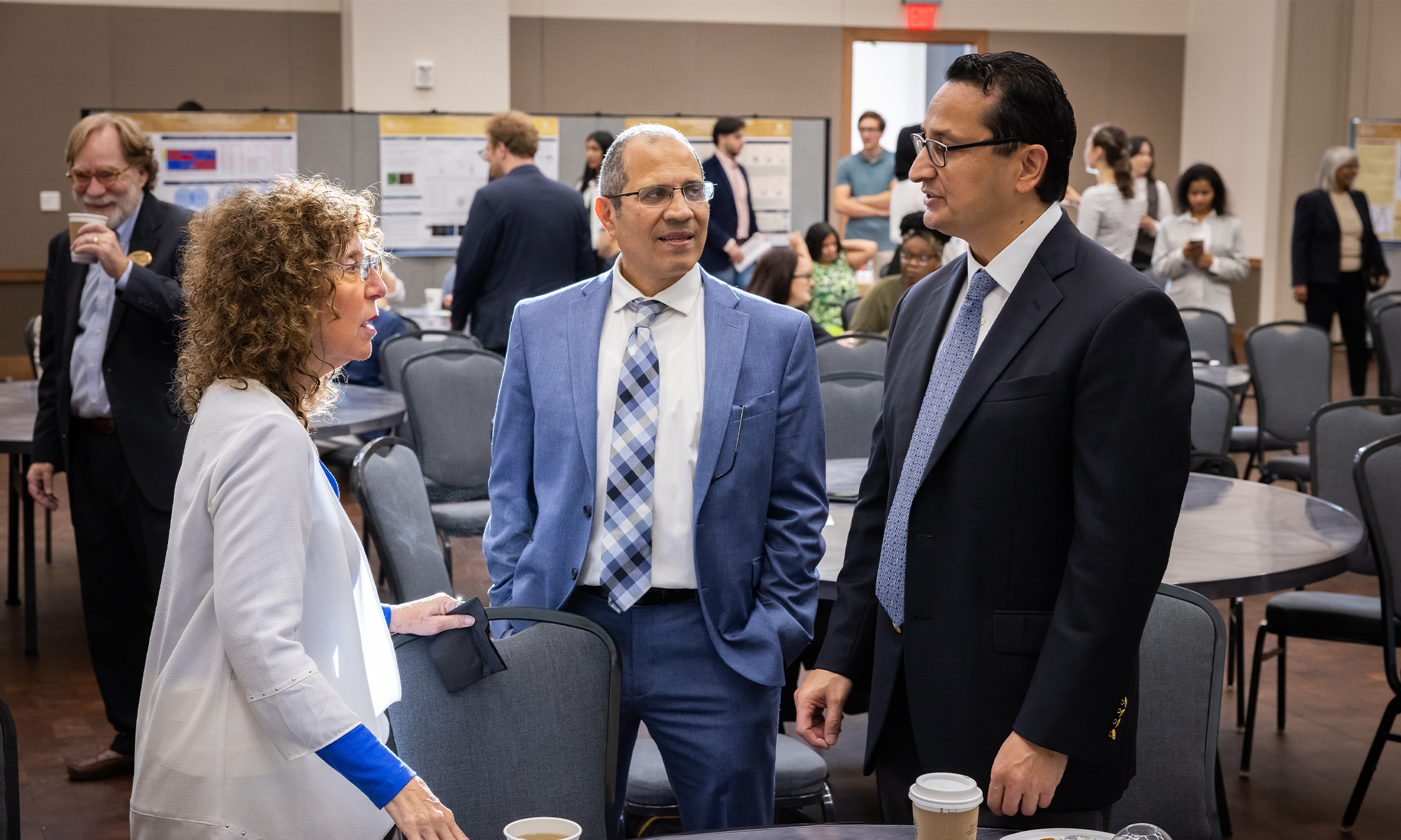 An image of Ora Hirsch Pescovitz, Mohamed Al-Shabrawey, and guest