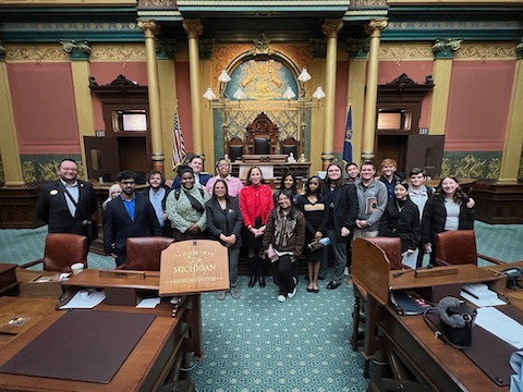 Oakland University students at the Michigan Capital Building